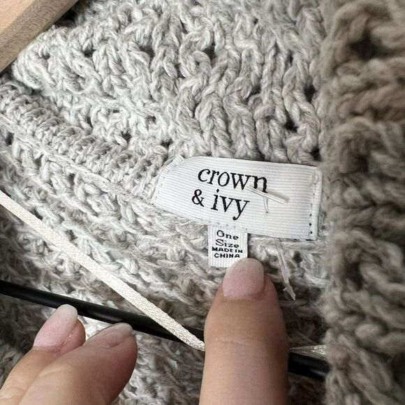 Crown & Ivy Women’s Cowl Neck Open Knit Poncho One Size Light Gray - Picture 3 of 5